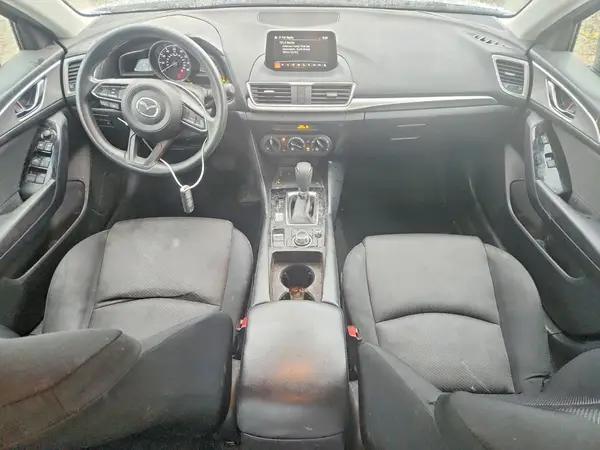 3MZBN1U77JM231223 2018 MAZDA 3 - Image 8