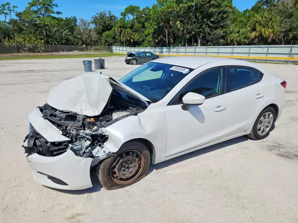 3MZBN1U77JM241802 2018 MAZDA 3 - Image 1