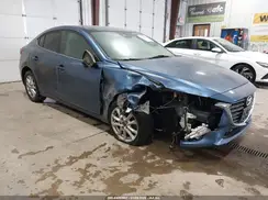 3MZBN1U77JM244974 2018 MAZDA 3