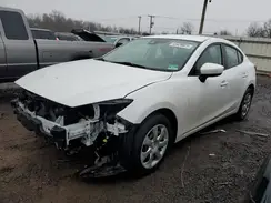 3MZBN1U77JM245753 2018 MAZDA 3