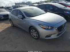 3MZBN1U77JM246028 2018 MAZDA 3