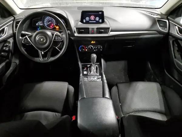 3MZBN1U77JM246269 2018 MAZDA 3 - Image 8