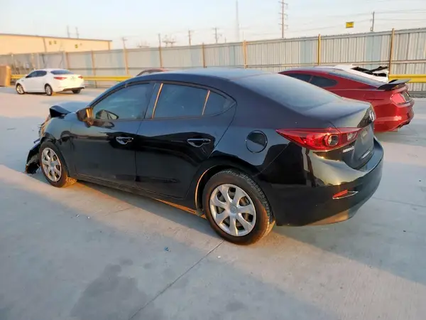 3MZBN1U77JM270541 2018 MAZDA 3 - Image 2