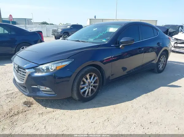 3MZBN1U78HM101140 2017 MAZDA 3 - Image 2