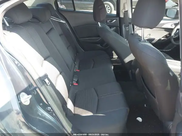 3MZBN1U78HM101140 2017 MAZDA 3 - Image 8