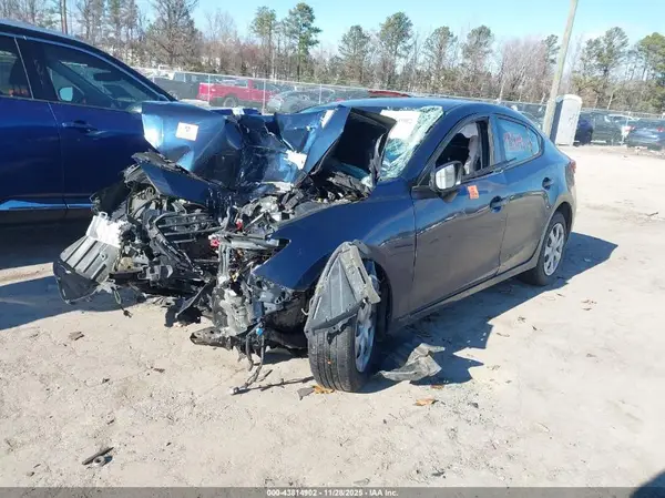 3MZBN1U78HM102188 2017 MAZDA 3 - Image 2