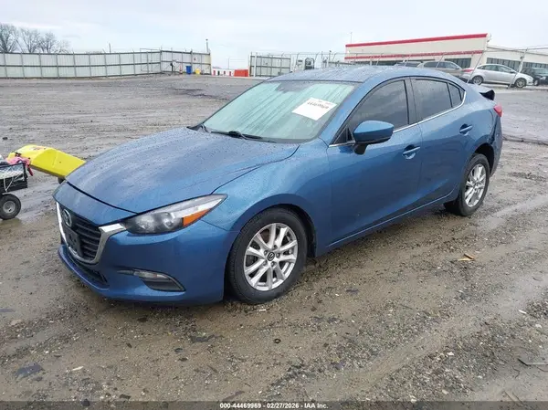 3MZBN1U78HM105849 2017 MAZDA 3 - Image 2