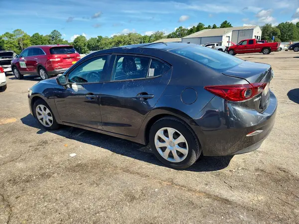3MZBN1U78HM107634 2017 MAZDA 3 - Image 2