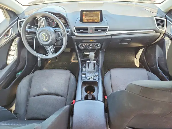 3MZBN1U78HM107634 2017 MAZDA 3 - Image 8