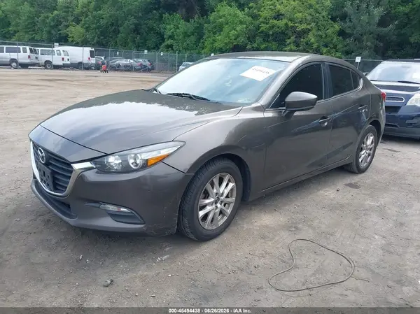 3MZBN1U78HM109383 2017 MAZDA 3 - Image 2