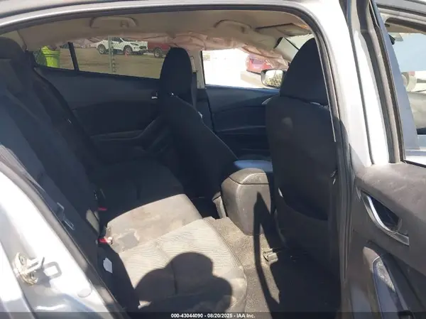 3MZBN1U78HM115510 2017 MAZDA 3 - Image 8