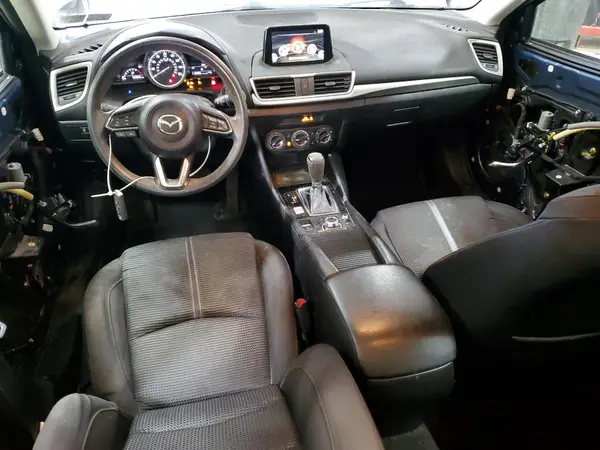 3MZBN1U78HM133523 2017 MAZDA 3 - Image 8