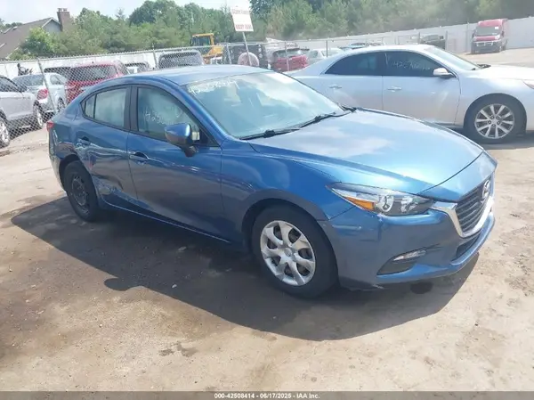 3MZBN1U78HM135711 2017 MAZDA 3 - Image 1