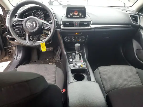 3MZBN1U78HM137510 2017 MAZDA 3 - Image 8