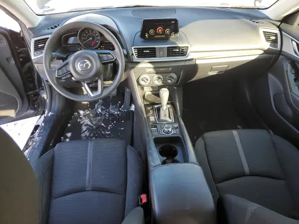 3MZBN1U78HM137880 2017 MAZDA 3 - Image 8