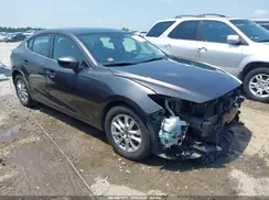 3MZBN1U78HM138429 2017 MAZDA 3