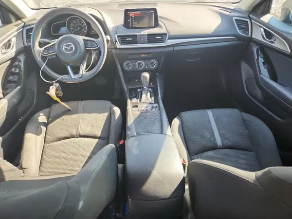 3MZBN1U78HM138785 2017 MAZDA 3 - Image 8