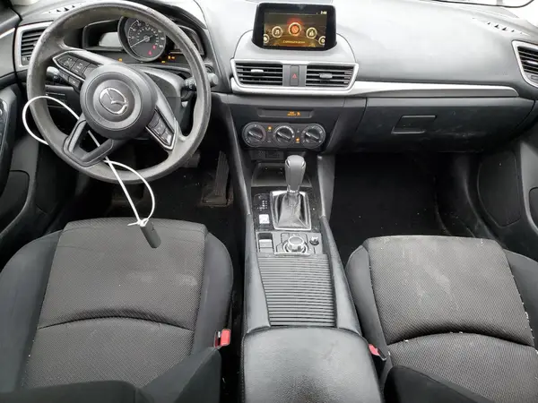 3MZBN1U78HM139600 2017 MAZDA 3 - Image 8