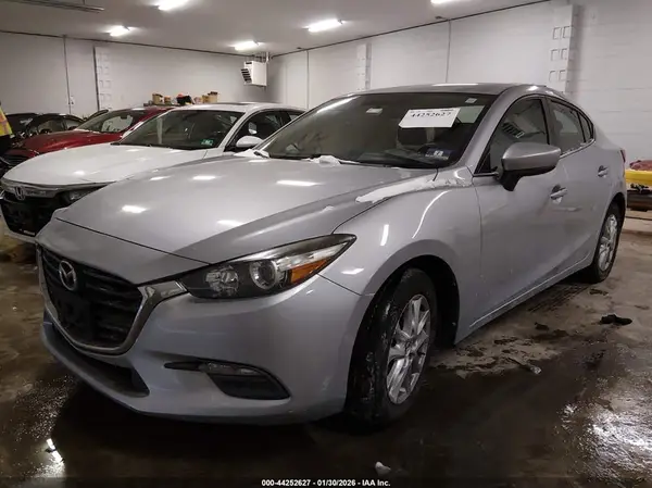 3MZBN1U78HM142626 2017 MAZDA 3 - Image 2