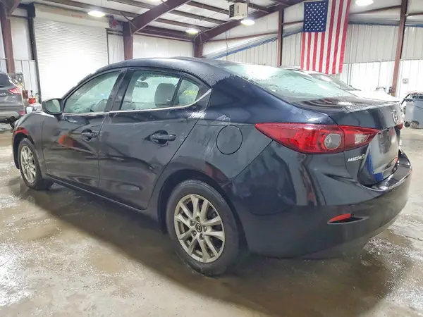 3MZBN1U78HM152900 2017 MAZDA 3 - Image 2