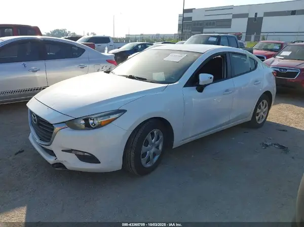 3MZBN1U78HM154064 2017 MAZDA 3 - Image 2