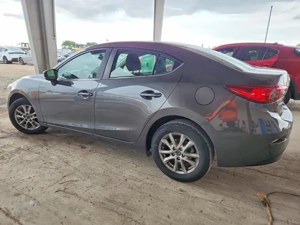 3MZBN1U78HM155182 2017 MAZDA 3 - Image 2