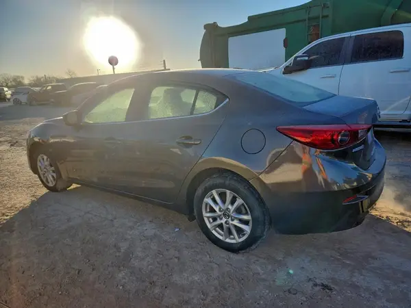 3MZBN1U78HM158244 2017 MAZDA 3 - Image 2