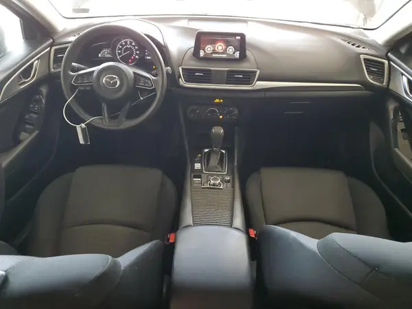 3MZBN1U78JM160257 2018 MAZDA 3 - Image 8