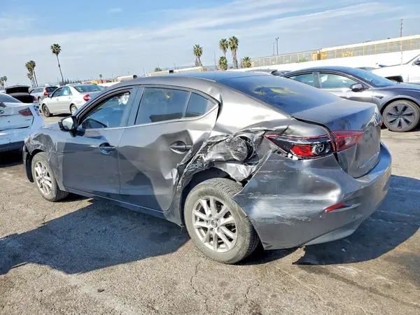 3MZBN1U78JM161232 2018 MAZDA 3 - Image 2