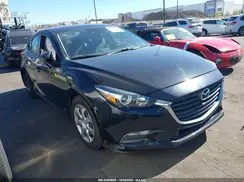3MZBN1U78JM167158 2018 MAZDA 3