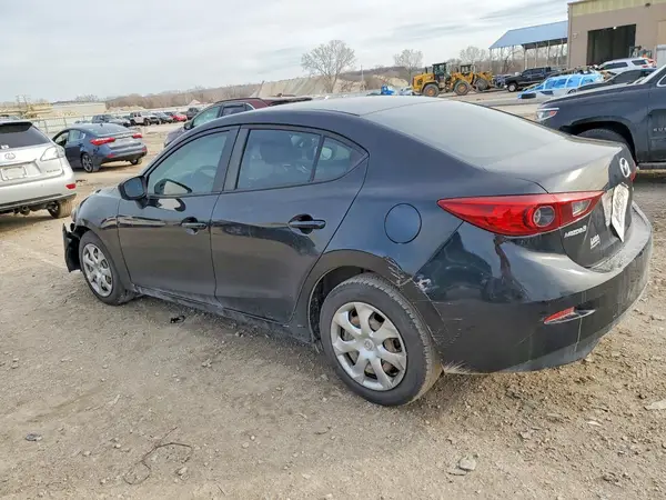 3MZBN1U78JM176717 2018 MAZDA 3 - Image 2