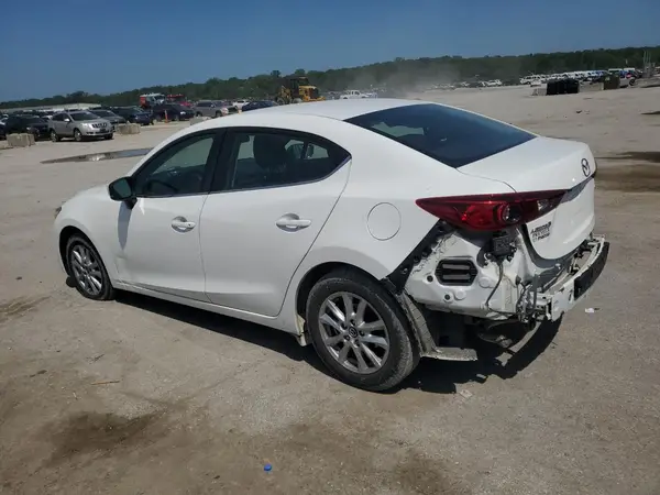 3MZBN1U78JM179083 2018 MAZDA 3 - Image 2