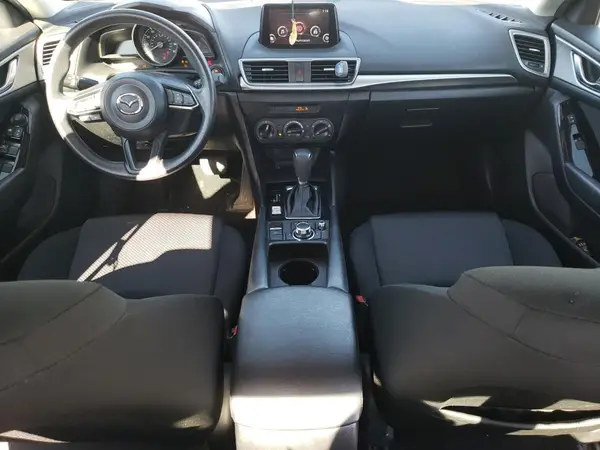 3MZBN1U78JM180489 2018 MAZDA 3 - Image 8
