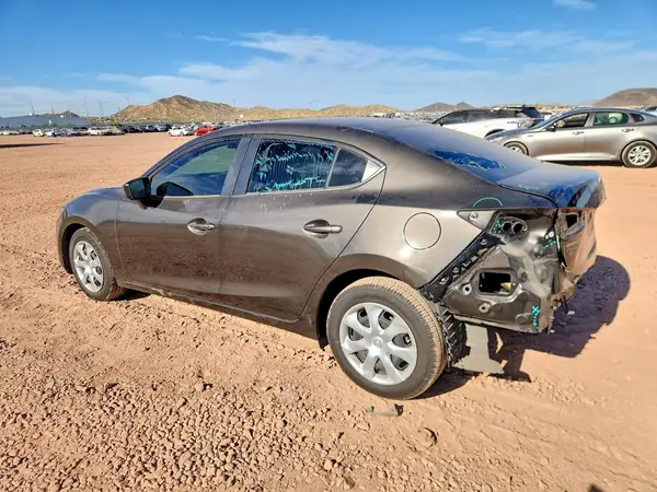 3MZBN1U78JM183330 2018 MAZDA 3 - Image 2