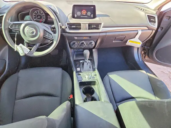 3MZBN1U78JM183330 2018 MAZDA 3 - Image 8