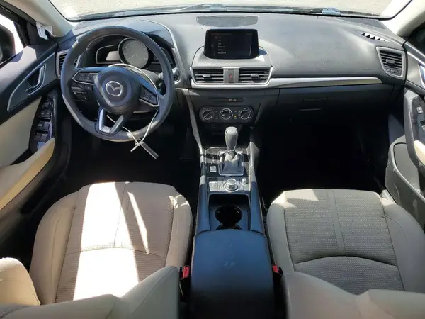 3MZBN1U78JM189435 2018 MAZDA 3 - Image 8