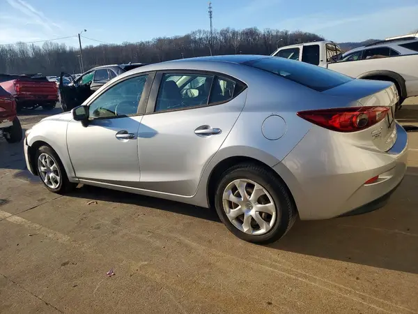 3MZBN1U78JM191153 2018 MAZDA 3 - Image 2