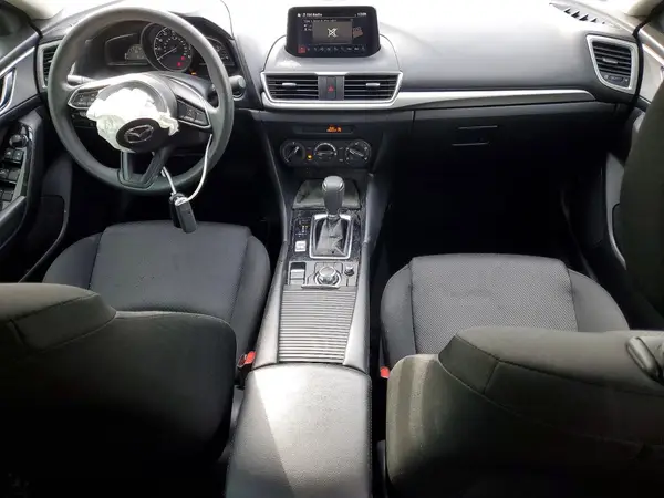 3MZBN1U78JM203317 2018 MAZDA 3 - Image 8