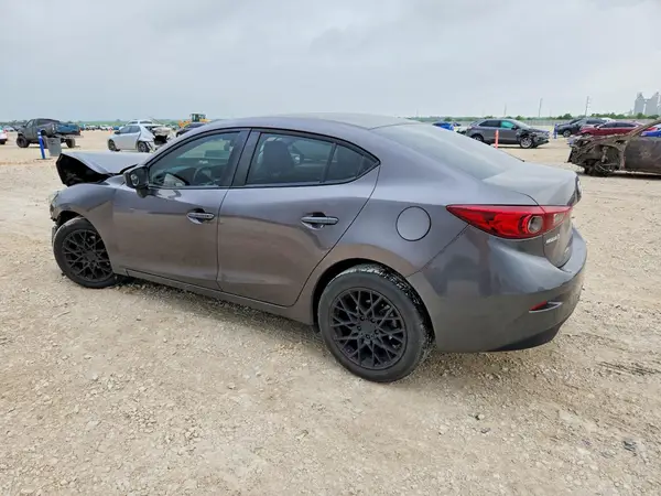 3MZBN1U78JM203902 2018 MAZDA 3 - Image 2
