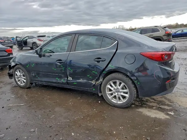 3MZBN1U78JM214849 2018 MAZDA 3 - Image 2