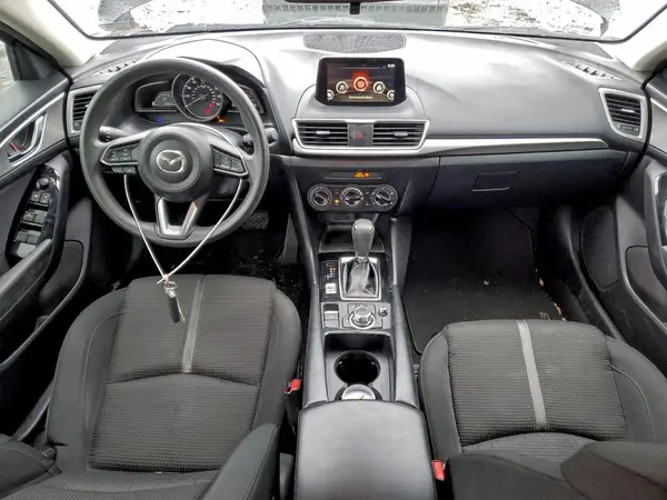 3MZBN1U78JM214849 2018 MAZDA 3 - Image 8
