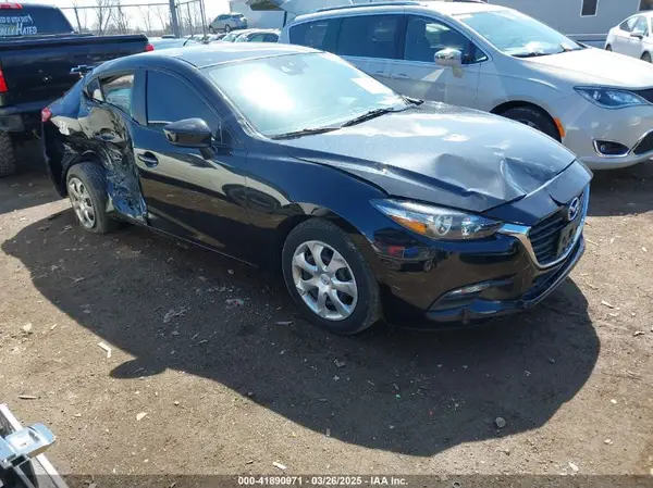 3MZBN1U78JM227391 2018 MAZDA 3 - Image 1