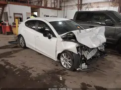 3MZBN1U78JM230873 2018 MAZDA 3
