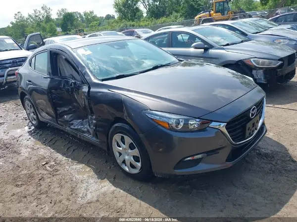 3MZBN1U78JM232087 2018 MAZDA 3 - Image 1