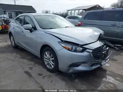 3MZBN1U78JM233661 2018 MAZDA 3