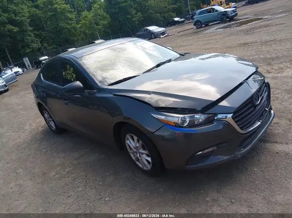 3MZBN1U78JM241839 2018 MAZDA 3