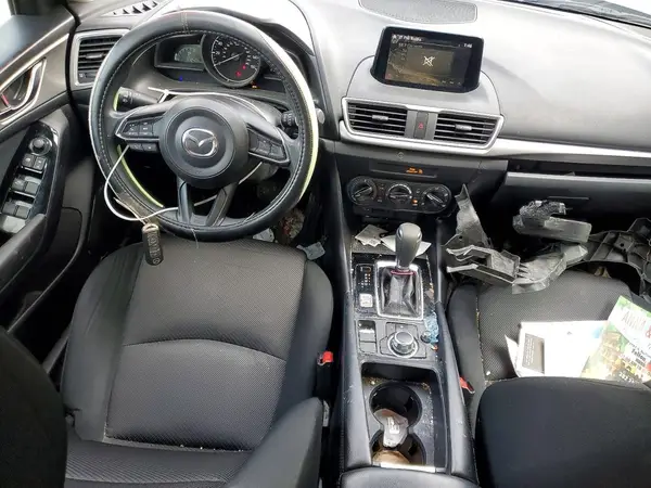 3MZBN1U78JM259144 2018 MAZDA 3 - Image 8