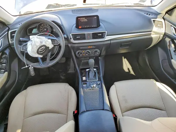 3MZBN1U78JM260777 2018 MAZDA 3 - Image 8