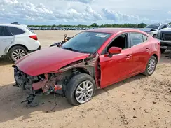 3MZBN1U78JM261752 2018 MAZDA 3