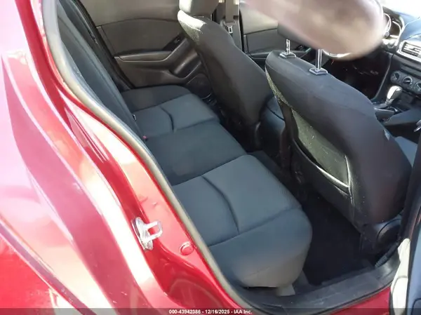 3MZBN1U78JM267356 2018 MAZDA 3 - Image 8